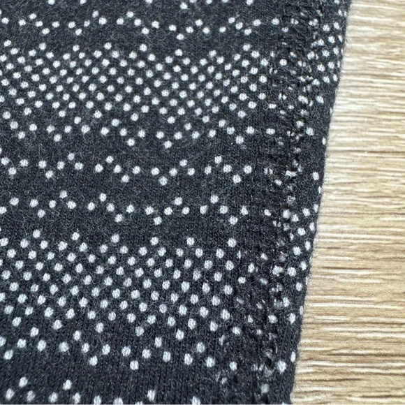 Like New Nike Dri-Fit Black Athletic Leggings Elastic Waist Size Small - Picture 7 of 16